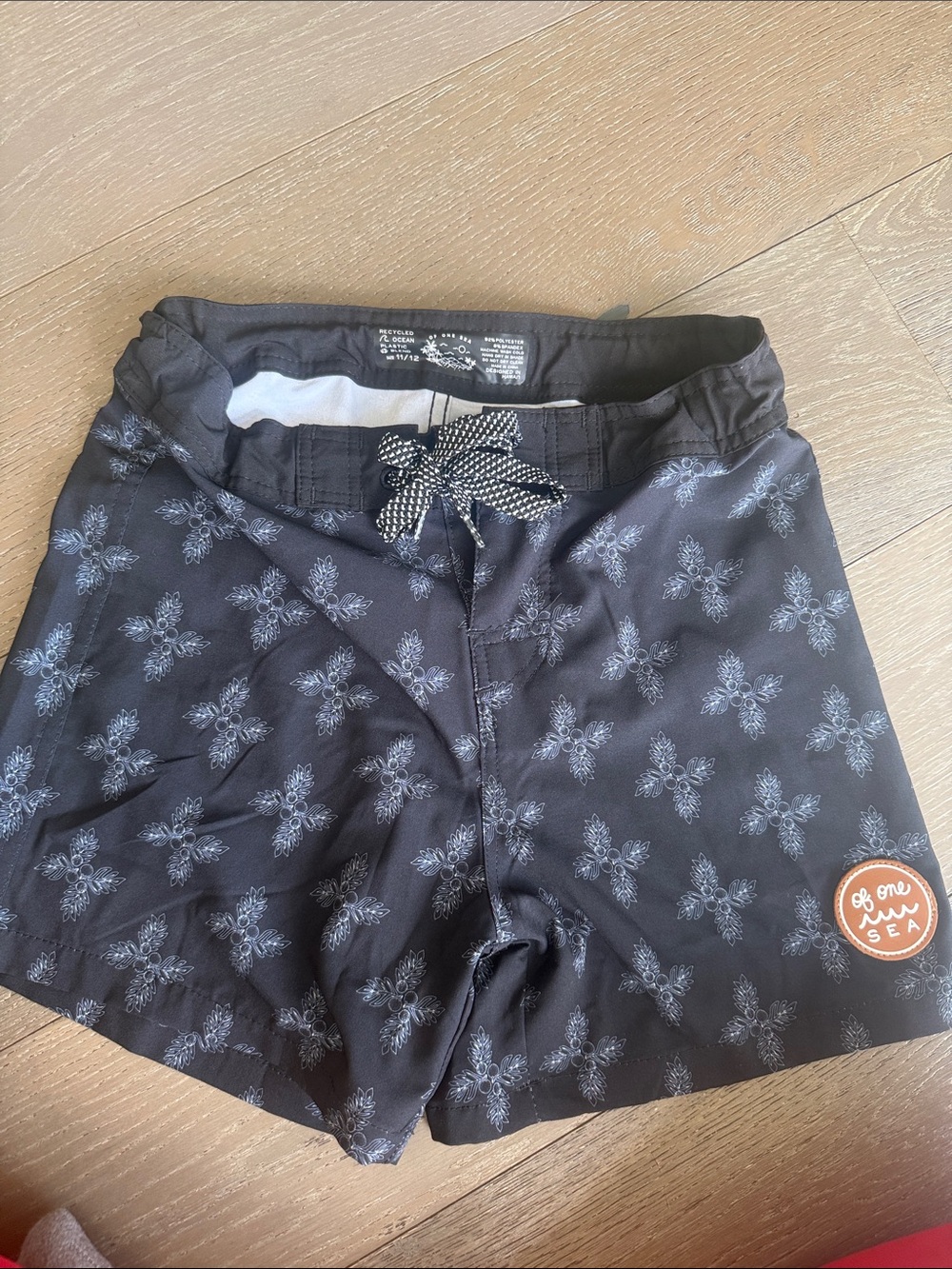 One Sea Black Floral Print Women's Bermuda Shorts